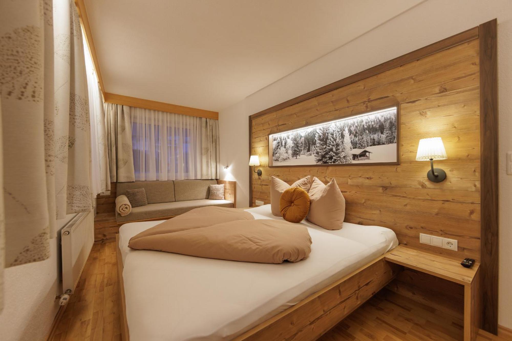Apartmenthaus Goldeck Ried im Oberinntal Ngoại thất bức ảnh
