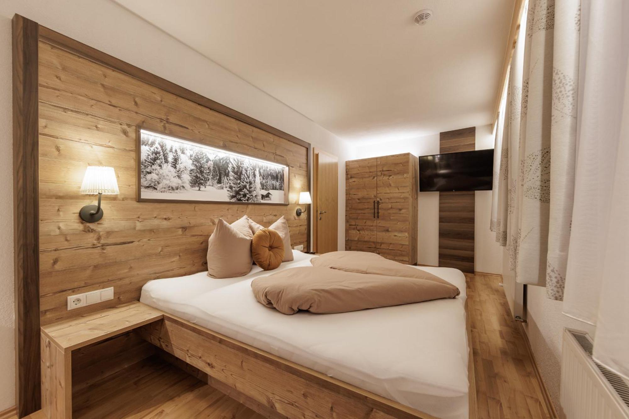 Apartmenthaus Goldeck Ried im Oberinntal Ngoại thất bức ảnh