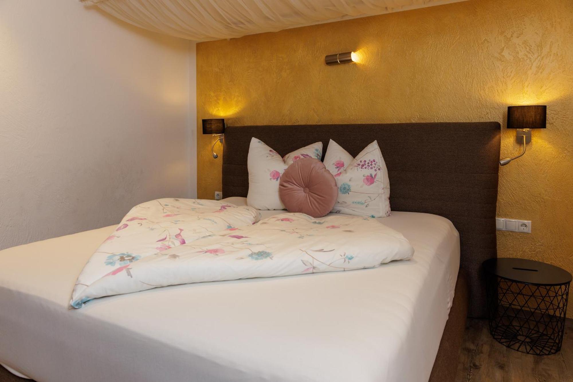 Apartmenthaus Goldeck Ried im Oberinntal Ngoại thất bức ảnh